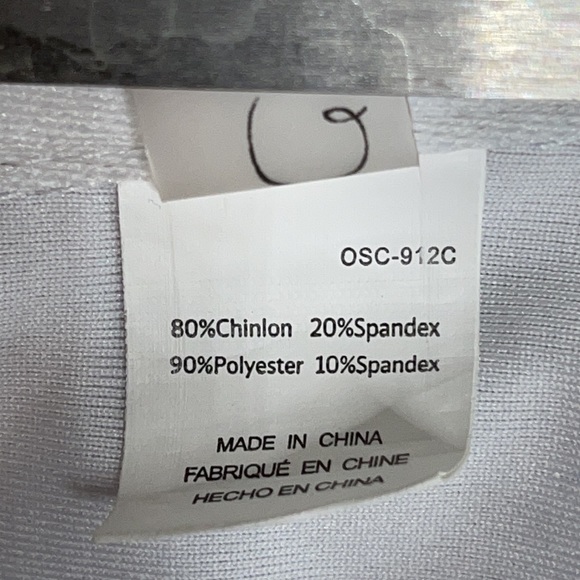 Cupshe cream/red/blue bandanna print bikin… - Picture 8 of 11